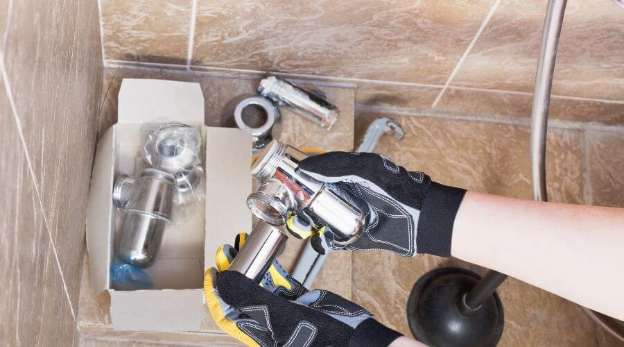 Expert flood damage restoration services in Saint Johns, MI